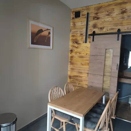 Appartement Leone A Deux Pas De La *
